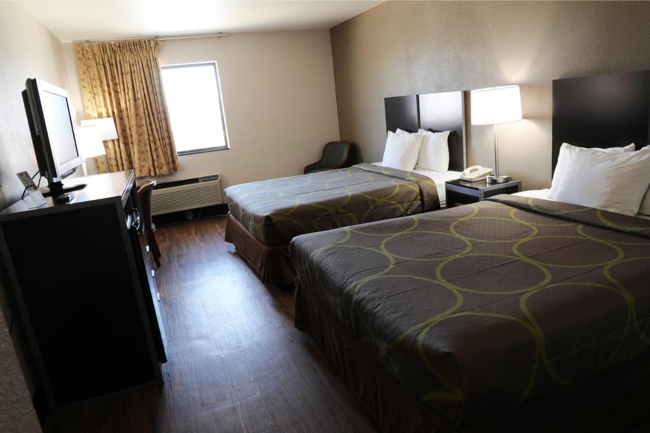 Econo Inn Columbus Bagian luar foto