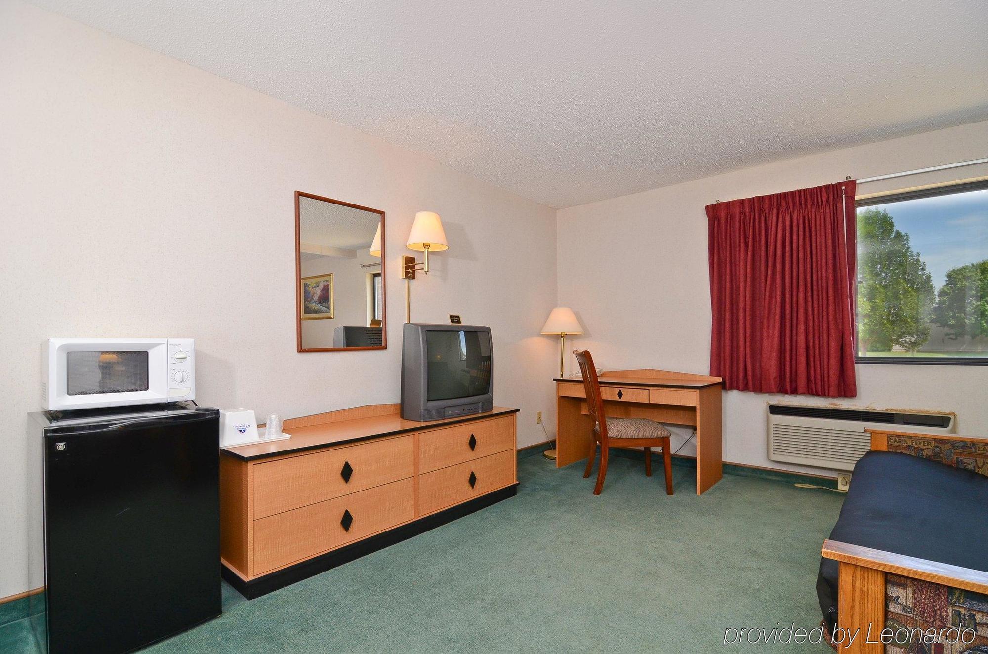Econo Inn Columbus Bagian luar foto