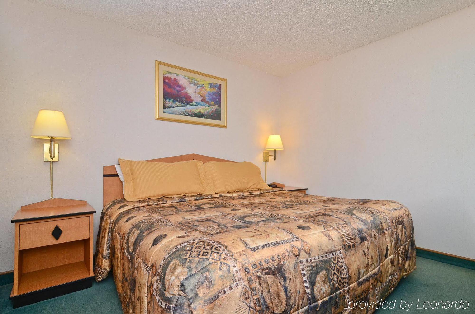 Econo Inn Columbus Bagian luar foto